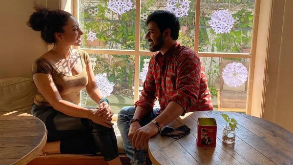 പേളിക്കൊപ്പമുള്ള സന്തോഷനിമിഷം! പുതിയ ചിത്രവുമായി ശ്രിനിഷ് അരവിന്ദ്! ഏറ്റെടുത്ത് ആരാധകരും!