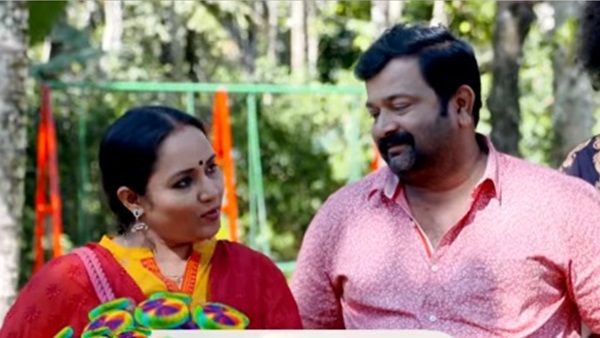 ഉപ്പും മുളകില്‍ ആടിപ്പാടി ബാലുവും കുടുംബവും! ഇത്തവണത്തെ യാത്ര പൊളിച്ചു