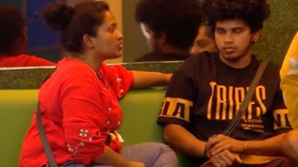 വളഞ്ഞിട്ടുള്ള ആക്രമണമായിരുന്നു! എന്റെ അപ്പന് വിളിച്ചാല്‍ രജിത്തിന്റെ കിറിക്കിട്ട് കുത്തുമെന്ന് മഞ്ജു