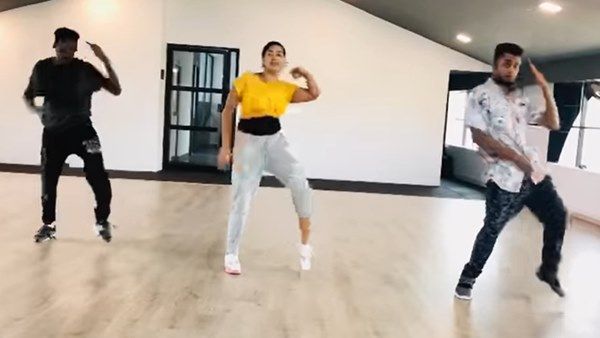 കുമ്പളങ്ങിയിലെ സിമി മോള്‍ നിസാരക്കാരിയല്ല! ഗ്രേസ് ആന്റണിയുടെ കിടിലന്‍ ഡാന്‍സ് വീഡിയോ പുറത്ത്