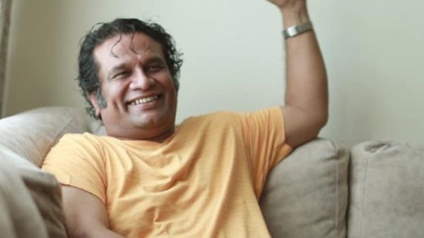 ഞങ്ങള്‍ തടി കുറയ്ക്കുകയും കൂട്ടുകയും ചെയ്യുന്ന തിരക്കിലാണ്, താരങ്ങളെ കളിയാക്കി ഹരീഷ് പേരടി