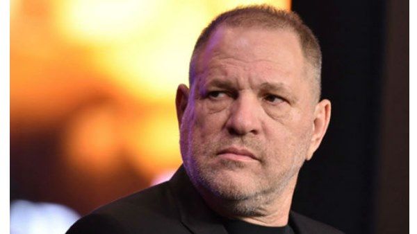 മീ ടൂ വെളിപ്പെടുത്തല്‍, വമ്പന്മാര്‍ക്ക് പണി കിട്ടി തുടങ്ങി! പ്രമുഖ നിര്‍മാതാവ് കുറ്റക്കാരൻ