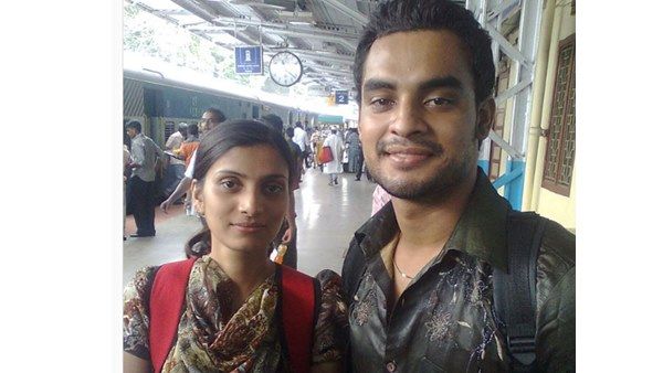 പത്ത് വര്‍ഷം മുന്‍പ് ടൊവിനോയും ഭാര്യയും ഇങ്ങനെയായിരുന്നു! ലിഡിയയ്ക്ക് ലേശം വൈകിയുള്ള ആശംസയുമായി താരം