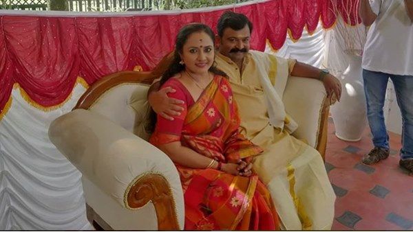 ഉപ്പും മുളകിനും ചെറിയൊരു പ്രശ്‌നമുണ്ട്! അധികം വൈകാതെ ഞങ്ങള്‍ നിങ്ങളിലേക്ക് എത്തുമെന്ന് മുടിയന്‍