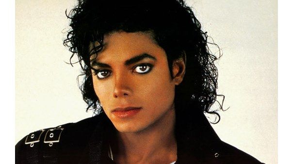 മഹാമാരി വരുമെന്ന കാര്യം മൈക്കിള്‍ ജാക്‌സനും പ്രവചിച്ചിരുന്നു! ബോഡിഗാര്‍ഡിന്റെ വെളിപ്പെടുത്തല്‍