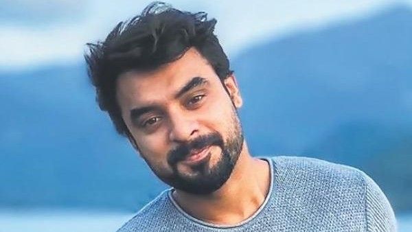 സ്വപ്നം വളരെ ഹാപ്പിയായിരുന്നു, ഈ ടെൻഷൻ ഇല്ല, സ്വപ്നം കണ്ട ജീവിതത്തെ കുറിച്ച് ടൊവിനോ