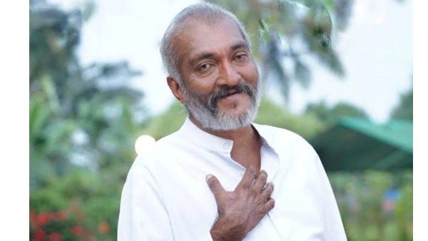 'ചെലക്കാതേ പോഡോ അവിടുന്ന്' ശശിയേട്ടന്റെ സൂപ്പര്‍ഹിറ്റ് ഡയലോഗ് അന്നും കൂടെയുണ്ട്; അനീഷ് ജി മേനോന്‍