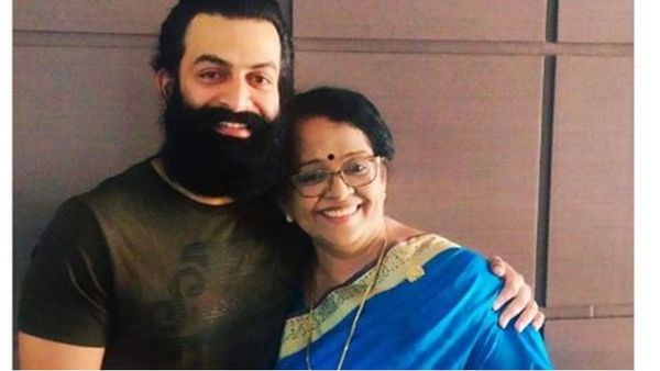 ലംബോര്‍ഗിനി എവിടെയെന്ന് ചോദ്യം! മല്ലികാ സുകുമാരന്റെ മറുപടി വൈറല്‍