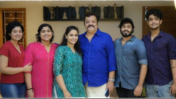 ഇത്രയും നല്ല പിറന്നാള്‍ സമ്മാനിച്ചതിന് ഹൃദയം നിറഞ്ഞ നന്ദി; കുടുംബത്തിനൊപ്പം സുരേഷ് ഗോപി