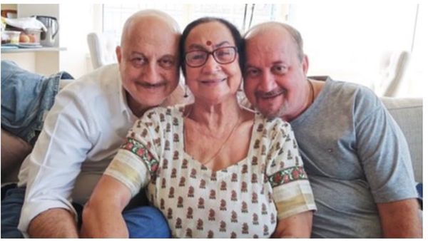 അമിതാഭ് ബച്ചന് പിന്നാലെ അനുപം ഖേറിന്റെ കുടുംബത്തിനും കോവിഡ്! ഞെട്ടലോടെ ആരാധകര്‍