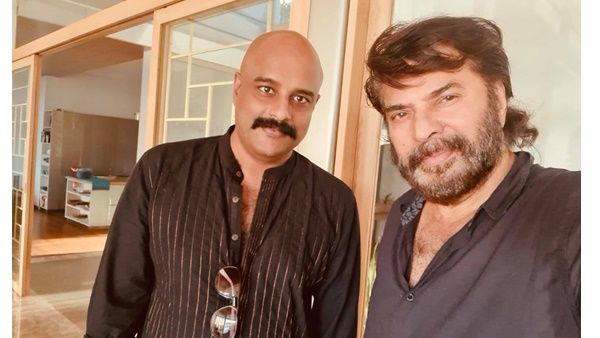 മമ്മൂട്ടിക്കൊപ്പം മൂന്ന് മണിക്കൂര്‍ ചര്‍ച്ച,എമ്പുരാനില്‍ ഇക്കയും? ചര്‍ച്ചയായി മുരളി ഗോപിയുടെ ചിത്രം
