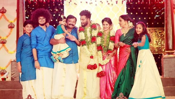 പിള്ളേരുടെ കുട്ടിത്തമൊക്കെ മാറി; ഉപ്പും മുളകും അവസാനിച്ചതിന്റെ യഥാര്‍ഥ കാരണം പറഞ്ഞ് ബിജു സോപാനം