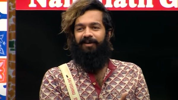 സായിയുടെ നിഷ്‌കു ചിരിക്ക് പിന്നില്‍ ചതി; കളിക്കുന്നത് വൃത്തിക്കെട്ട ഗെയിം എന്ന് കുറിപ്പ്