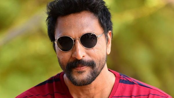 ഒരിടിക്ക് പത്തു പേര്‍ പറന്നു പോകുന്നതൊക്കെ എങ്ങനെ റിയലിസ്റ്റിക്കാകും? ബാബു ആന്റണി ചോദിക്കുന്നു