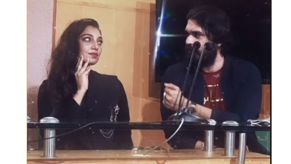 റിതുവിൻ്റെ നോട്ടത്തിൽ മയങ്ങിയതാണോ, ഷിയാസിൻ്റെ ലുക്ക് കണ്ടോന്ന് താരം, കിടിലൻ ഫോട്ടോസ് വൈറൽ