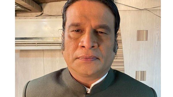 സിനിമാ തിയേറ്ററുകളും സ്റ്റേജുകളും തുറന്നു കൊടുത്തേ പറ്റു; ഇത് യോജിച്ച പ്രസ്താവന അല്ലെന്ന് ഹരീഷ് പേരടി