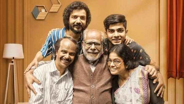 ഇന്ദ്രന്‍സിന് ഇന്നും അതേ ശരീരം തന്നെയാണ്; അന്ന് പലരും ശരീരത്തിലെ കുടക്കമ്പി തപ്പി നടക്കുകയായിരുന്നു, കുറിപ്പ്