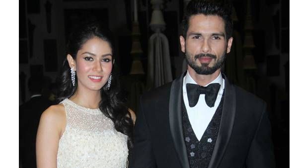 ഭാര്യയുമായി 14 വയസിന്റെ വ്യത്യാസമുണ്ട്; ഷാഹിദ് കപൂറിനെ ആദ്യം കാണുന്നത് 16 വയസില്‍, മനസ് തുറന്ന് താരദമ്പതിമാര്‍