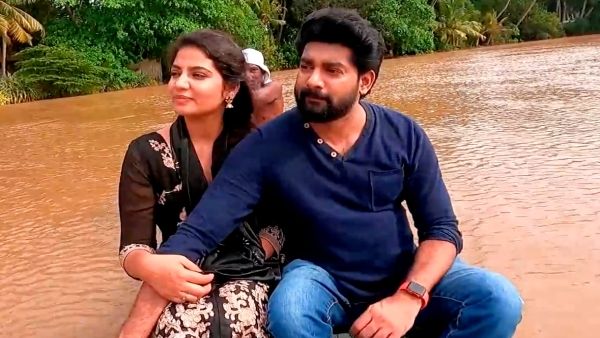 ഋഷി സൂര്യ പ്രണയം, 'സാഹചര്യത്തിനനുസരിച്ചുള്ള റൊമാൻസ് മതി, ഓവറാക്കി കൊളമാക്കല്ലേ' എന്ന് ആരാധകർ