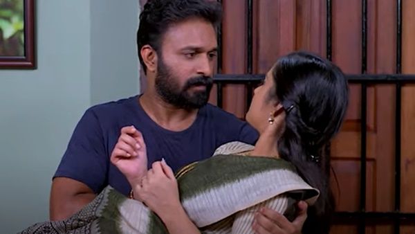 അഞ്ജുവിനെ ചേര്‍ത്തുപിടിച്ച് ശിവന്‍; പ്രണയാര്‍ദ്ര നിമിഷങ്ങളിലൂടെ ശിവാഞ്ജലി!