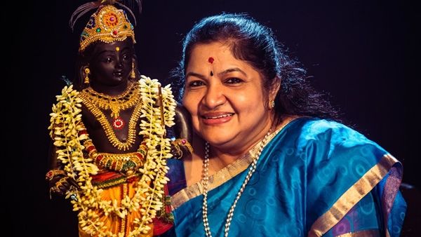 യൗവ്വന യുക്തമായ ശബ്ദത്തില്‍ എത്ര ഹൃദ്യമായാണ് ചിത്ര ആ ഭാവം പാട്ടില്‍ ആവിഷ്‌കരിച്ചത്; രവി മേനോന്‍ പറയുന്നു