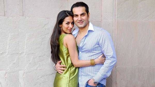 വിവാഹമോചിതരാണ്; എന്നിട്ടും ഒരുമിച്ചെത്തി, മകന് വേണ്ടി എയര്‍പോര്‍ട്ടിലെത്തിയ മലൈകയും മുൻഭർത്താവ് അര്‍ബ്ബാസും