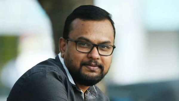 അയാള്‍ തന്ന ആ പൊതി തുറന്നപ്പോഴാണ് ഞെട്ടിയത്, അനുഭവം പങ്കുവെച്ച് പ്രജേഷ് സെന്‍