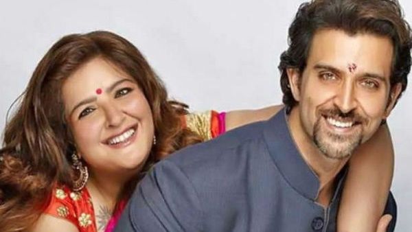 മുസ്ലീം യുവാവിനെ പ്രണയിച്ചതിന് അച്ഛന്‍ തല്ലിയെന്ന് ഹൃത്വിക്കിന്റെ പെങ്ങള്‍! വിശ്വസിക്കാനാകാതെ സുഹൃത്തുക്കള്‍