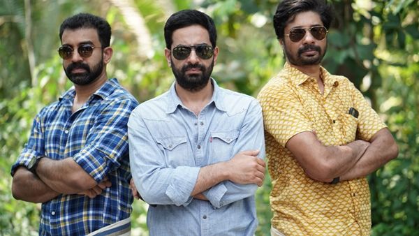 ഗുണ്ട ജയനെ ഏറ്റെടുത്ത് കുടുംബശ്രീക്കാര്‍; സിനിമ കാണാന്‍ കുടുംബശ്രീയെ ക്ഷണിച്ച് അണിയറ പ്രവര്‍ത്തകര്‍