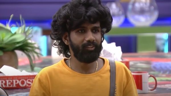 എന്നെക്കാള്‍ പ്രായമുണ്ട്, വല്ലാത്തൊരു ഫീല്‍ ആയിരുന്നു, ആണ്‍സുഹൃത്തിനോടുള്ള ഇഷ്ടത്തെ കുറിച്ച് അശ്വിന്‍