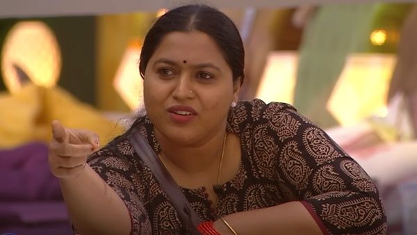 ലക്ഷ്മി പ്രിയ കുറ്റം പറയാത്തത് ആദ്യ ആഴ്ച പുറത്തായ ജാനകിയെ മാത്രം; ഒരാളോടും ആത്മാര്‍ത്ഥയില്ല!