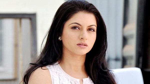 എന്റെ വിവാഹത്തിന് മാതാപിതാക്കള്‍ പോലും വന്നില്ല; ക്ഷേത്രത്തില്‍ പോയി വിവാഹം കഴിച്ചതിനെ കുറിച്ച് നടി ഭാഗ്യശ്രീ