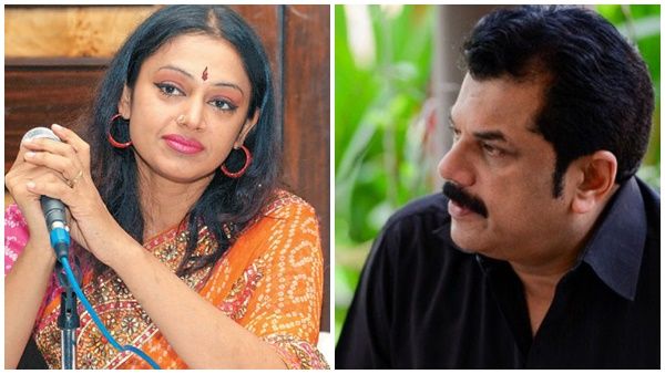 എന്നെ നിങ്ങൾ മാറ്റി നിർത്തുകയാണെന്ന് ശോഭന; ലാലിനെയും പ്രിയനെയും ഞെട്ടിച്ച് കഥ പറഞ്ഞ് മുകേഷ്