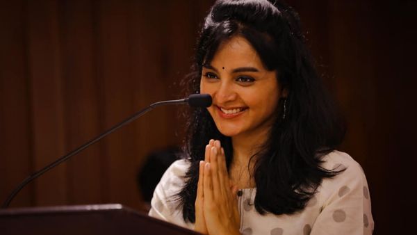 എളിമ കൊണ്ട് പറയുന്നതല്ല, എന്റെ അഭിമുഖങ്ങൾ എന്നെ ബോറടിപ്പിക്കാറുണ്ട്; മഞ്ജു വാര്യർ പറയുന്നു