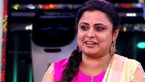 ഗര്‍ഭിണിയായപ്പോള്‍ ഞാനിത് കളയുമെന്ന് എല്ലാവരും കരുതി; പിള്ളേരെ ഇഷ്ടമില്ലാത്തതിനെ കുറിച്ച് നടി അര്‍ച്ചന മനോജ്