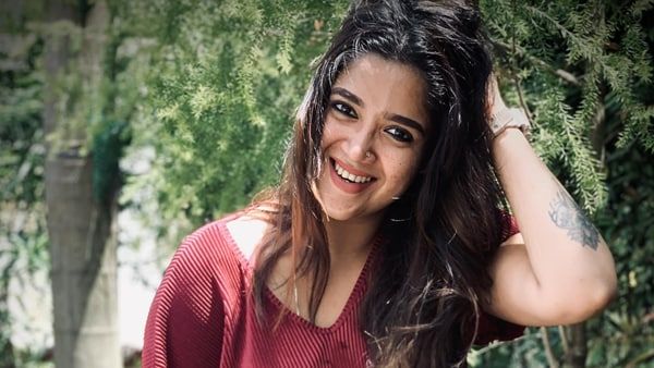 മറ്റുള്ളവരെ പഴിച്ചല്ല നമ്മള്‍ നന്നാവേണ്ടത്!പരാതിപ്പെട്ട ചാനല്‍ കാണുന്നില്ല; തുറന്നടിച്ച് അഭിരാമി