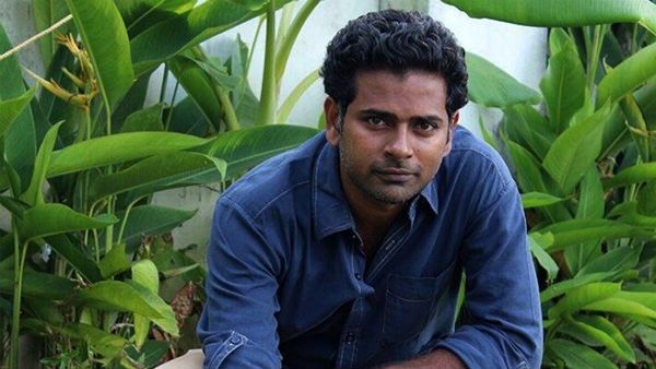 എനിക്ക് തോന്നുമ്പോള്‍ കേരളത്തില്‍ വരും, ജീവനോടെ വിട്ടത് സന്തോഷം: ആരാധകനോട് അല്‍ഫോണ്‍സ്‌