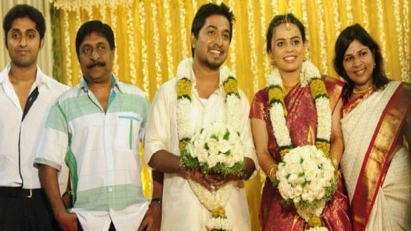'അമ്മ ലൈഫ് മുഴുവൻ ചിലവഴിച്ചത് അച്ഛനും ധ്യാനിനും വേണ്ടിയാണ്, ഞാൻ ജീവിച്ചോളും എന്ന ലൈനാണ്'; വിനീത് ശ്രീനിവാസൻ!