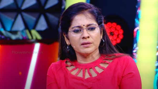 കുഞ്ഞിന് പകരം പട്ടിക്കുട്ടിയെ കുളിപ്പിച്ചു, മകന്റെ ഓട്ടിസം തിരിച്ചറിയുന്നത് ഒന്നര വയസില്‍; ശോഭയുടെ ജീവിതകഥ