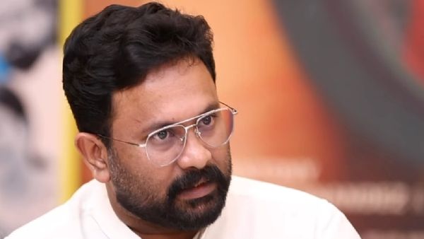 'പോസിറ്റിവിറ്റി വളരെ കുറവുള്ളയാളാണ്, സമയം കളയാൻ വലിയ താൽപര്യമില്ല'; അജു വെള്ള ഷർട്ട്‌ ധരിക്കുന്നതിന് പിന്നിൽ!