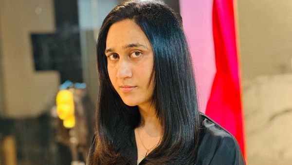 കാമുകനെക്കുറിച്ച് പെണ്ണിന്റെ വീട്ടുകാർ ചോദിക്കുന്നു, എന്റെ കണ്ണീർ വെറുതെ വിടില്ല; ജീവനായി കാണുന്നയാൾ: അഞ്ജലി