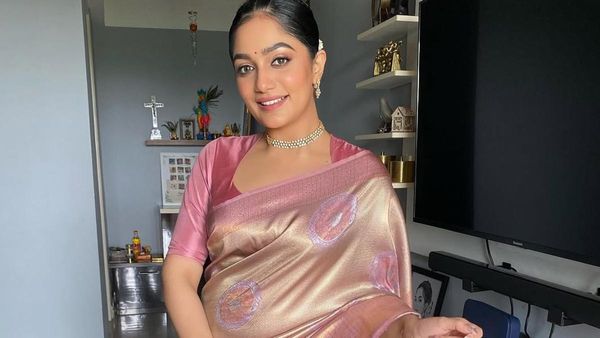 പ്രണയിച്ച് ലിവിം​ഗ് ടു​ഗെദർ ട്രെെ ചെയ്യാനൊന്നും ഇനി വയ്യ; ഡിവോഴ്സ് മാട്രിമോണിയിൽ നോക്കിയാലോ എന്നുണ്ടെന്ന് ആര്യ