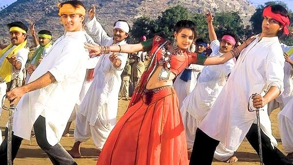 സല്‍മാന്‍ എന്റെ മുഖത്തിന് നേരെ വാതിലടച്ചു, സിനിമാ ലൊക്കേഷനില്‍ ഷാരൂഖിനൊപ്പം ചേര്‍ന്ന് വികൃതി കാട്ടി; മംമ്ത