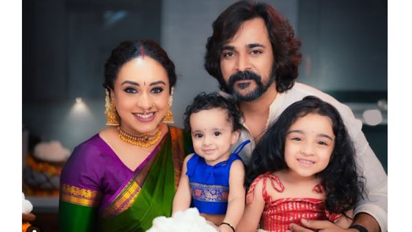 ശ്രീനിയ്ക്കുള്ള വാലന്റൈന്‍സ് സമ്മാനം ഇതാണ്! പുതിയ സന്തോഷം പങ്കുവെച്ച് പേളി, നീ പൊളിയാണെന്ന് ഭർത്താവ് ശ്രീനിഷ്