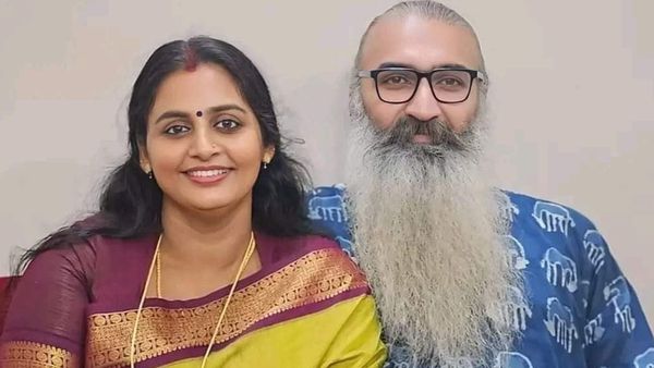 ഞങ്ങള്‍ ഒരുമിച്ചുള്ളപ്പോഴാണ് അടിച്ച് പിരിഞ്ഞെന്ന് പറഞ്ഞത്! കളിക്കുമ്പോള്‍ സൂക്ഷിക്കണം; ക്രിസ്സും ദിവ്യയും