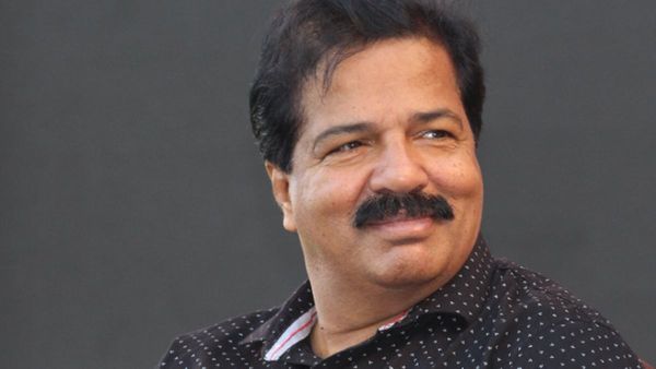 10 കോടിയാണ് ആ നടൻ വാങ്ങിയത്, പ്രമുഖ നടി കാണിച്ച വാശി, മിമിക്രി പോലും വിറ്റ് പോകുന്നില്ല: ശ്രീകണ്ഠൻ നായർ