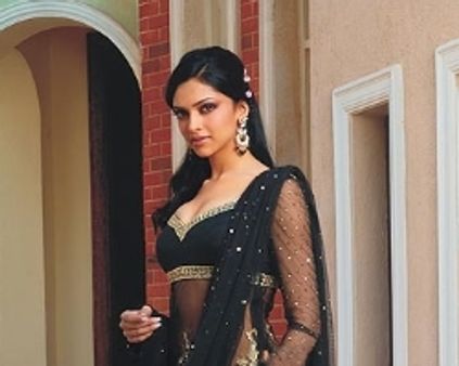 அஜீத் படத்தில் தீபிகா?