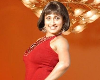 கலாபவன் ஜோடியாக மாளவிகா