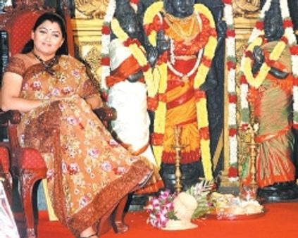 குஷ்பு மீது மேலும் ஒரு வழக்கு