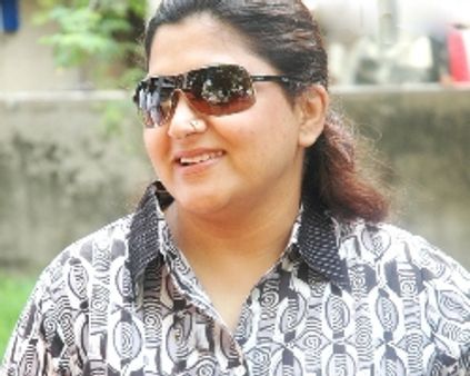 குஷ்பு வழக்கு ஒத்திவைப்பு